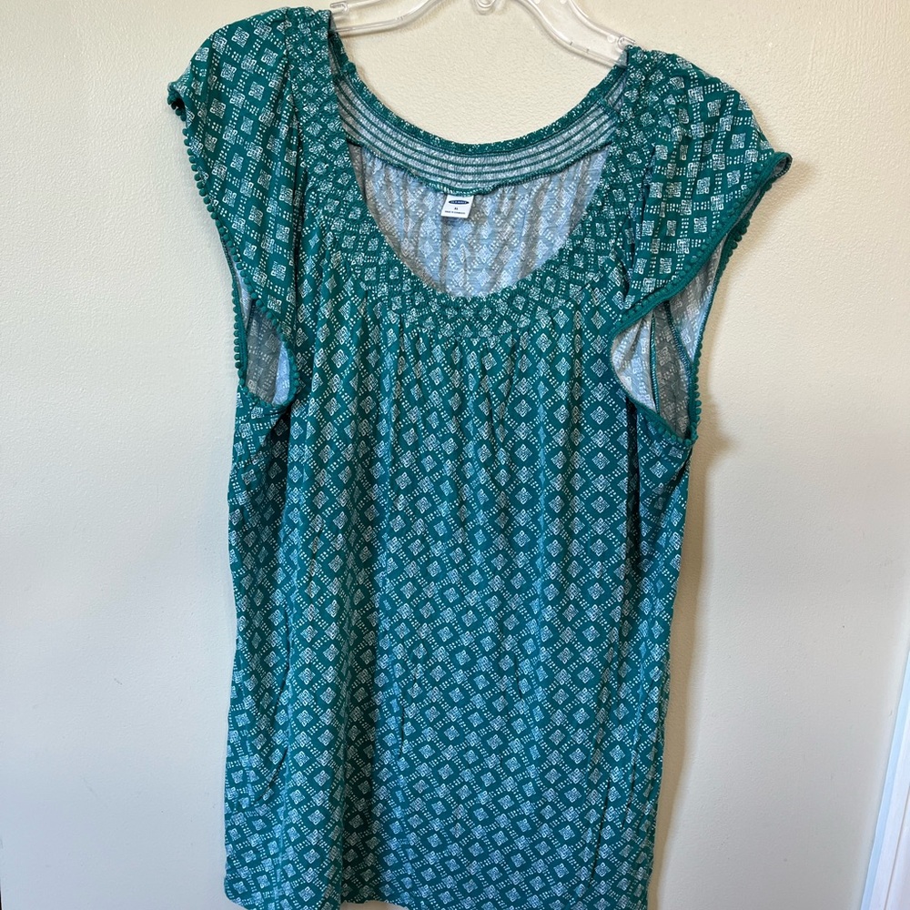 Old Navy Teal Diamond Print Blouse